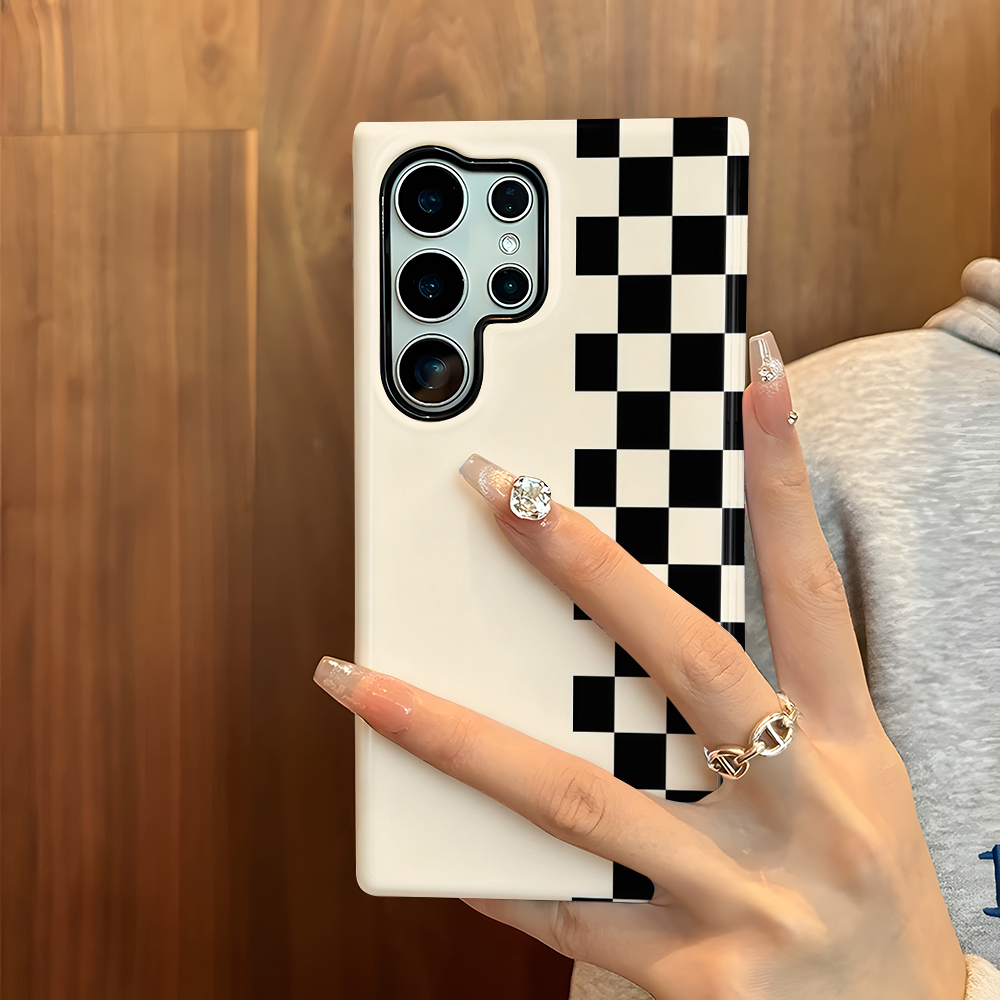 Czarne białe etui w kratkę na  – Phone Cases Galaxy S26 recenzja i cena